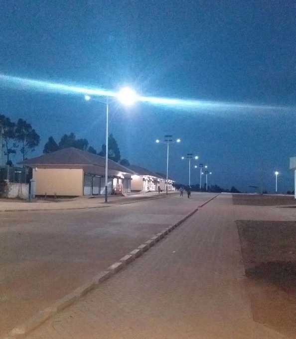 邵阳市非洲科特迪瓦太阳能路灯工程